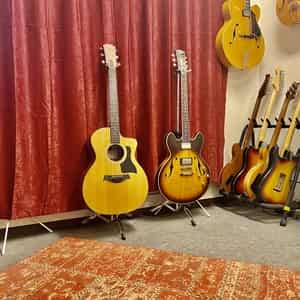 ALMA GUITAR SCHOOL