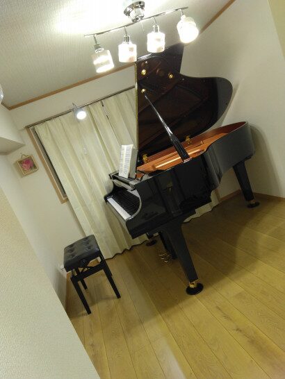 神戸おとなのピアノ教室「タルド」