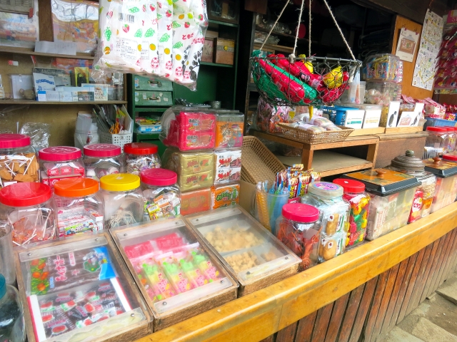 大阪の駄菓子屋やお菓子屋さんは人気？